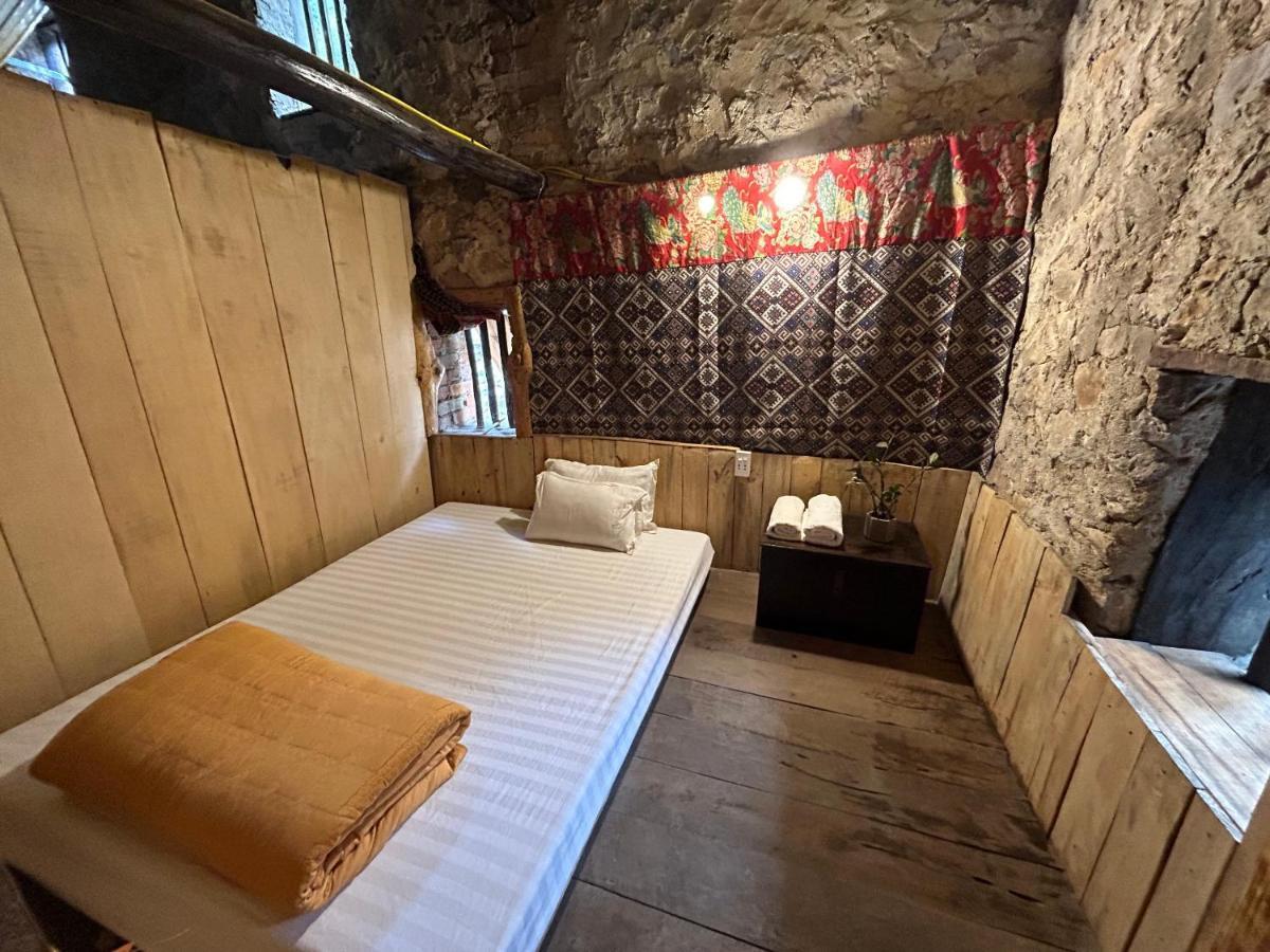 A Sy Ban Gioc Homestay - Lang Da Khuoi Ky Cao Bang Dış mekan fotoğraf