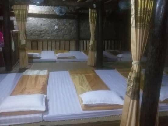 A Sy Ban Gioc Homestay - Nha San Da Co Cao Bang Dış mekan fotoğraf