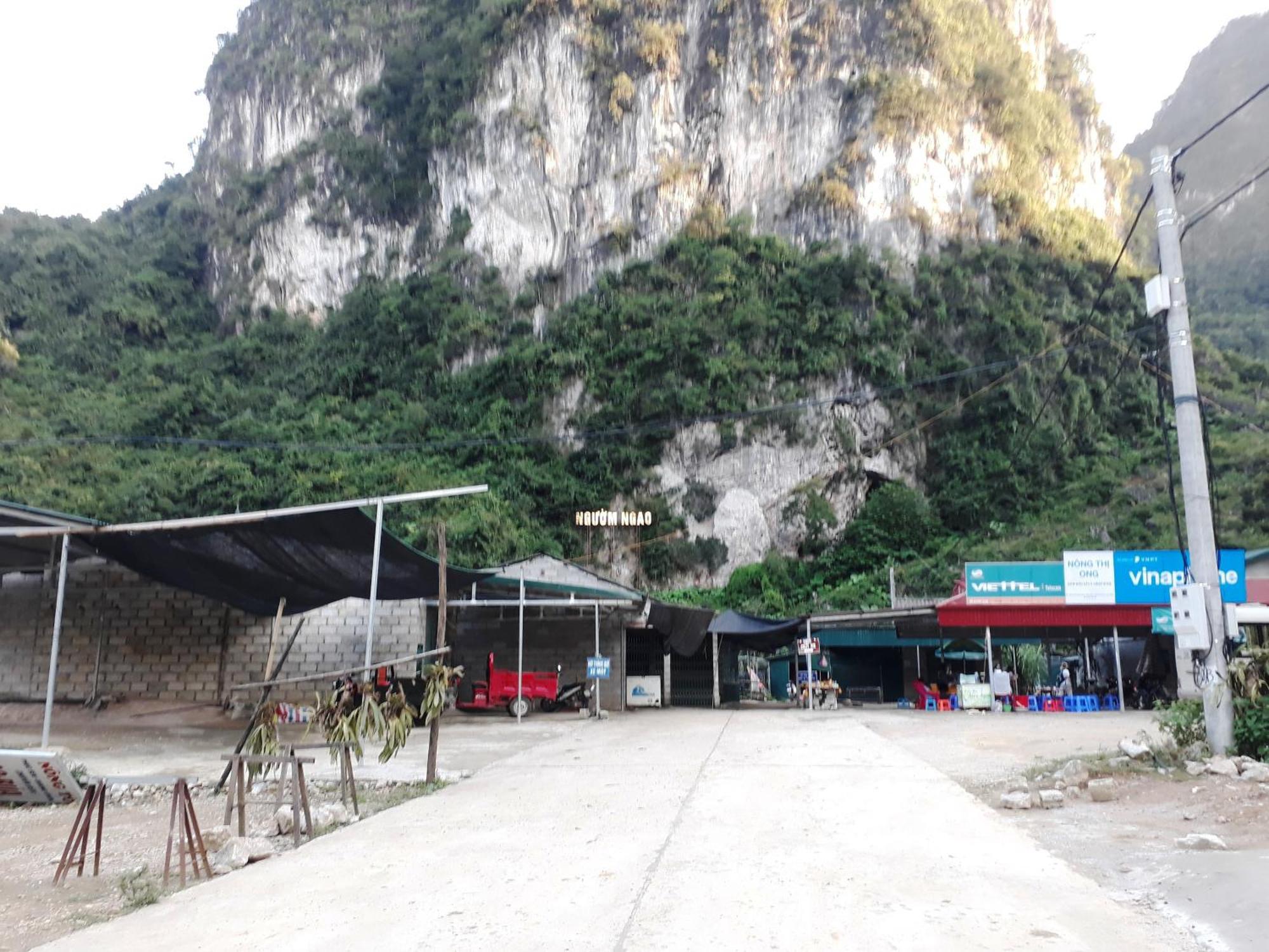 A Sy Ban Gioc Homestay - Nha San Da Co Cao Bang Dış mekan fotoğraf