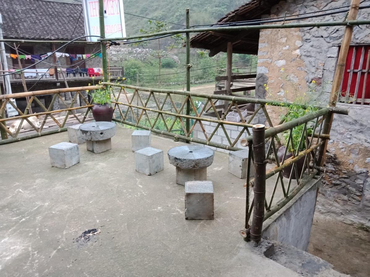 A Sy Ban Gioc Homestay - Nha San Da Co Cao Bang Dış mekan fotoğraf