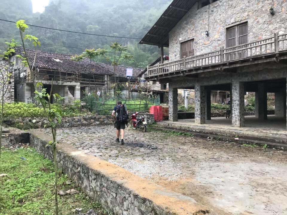 A Sy Ban Gioc Homestay - Nha San Da Co Cao Bang Dış mekan fotoğraf